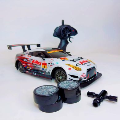 Спортивна машина на радіокеруванні Nissan, дріфтова, масштаб 1:16, 20125 GS