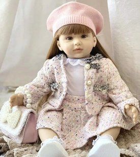 Кукла виниловая 55см, ручная работа, в берете с сумочкой, Reborn Baby Doll 47